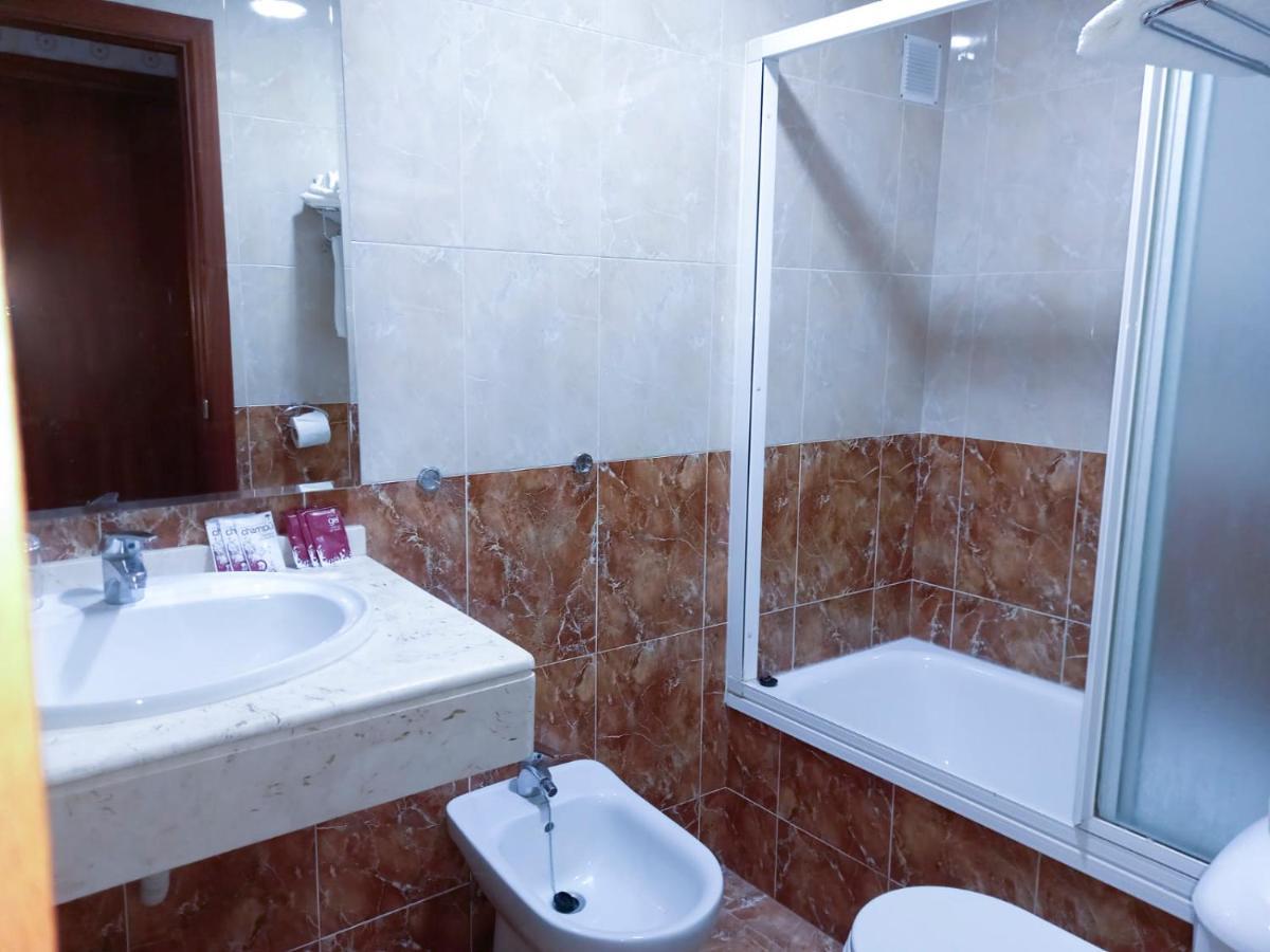 Hotel Medina Centro Jerez de la Frontera Esterno foto