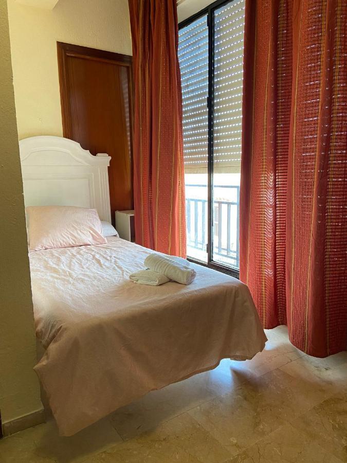 Hotel Medina Centro Jerez de la Frontera Esterno foto
